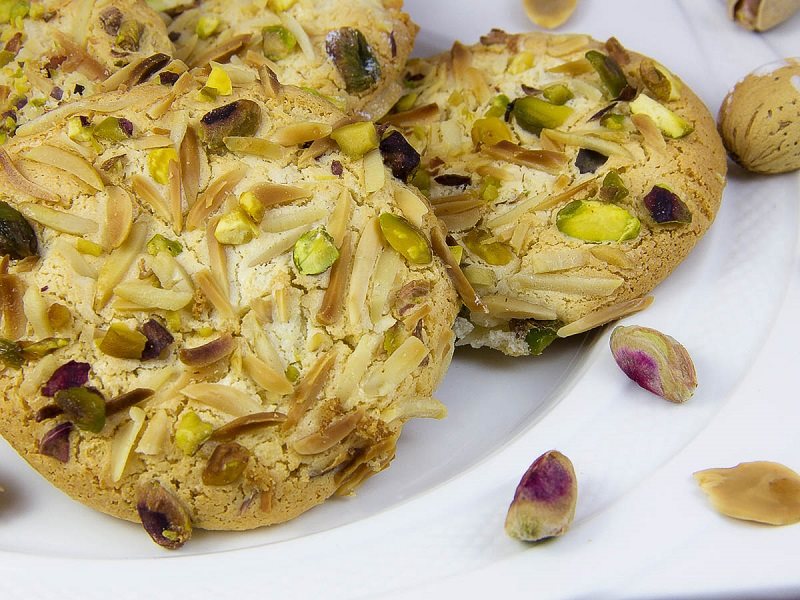 شیرینی قرابیه | سوغاتی‌های تبریز